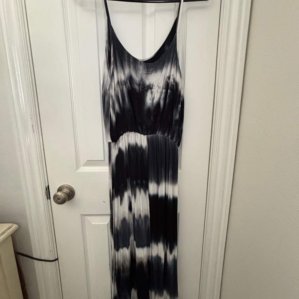 Black and White Tie-Dye Maxi Dress